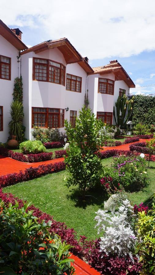 Hotel & Bungalows Villa Valencia Huaraz  Exterior foto