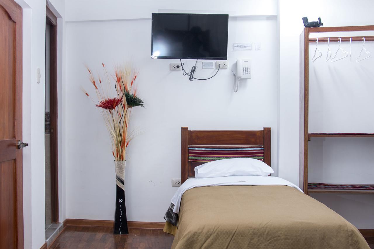 Hotel & Bungalows Villa Valencia Huaraz  Exterior foto